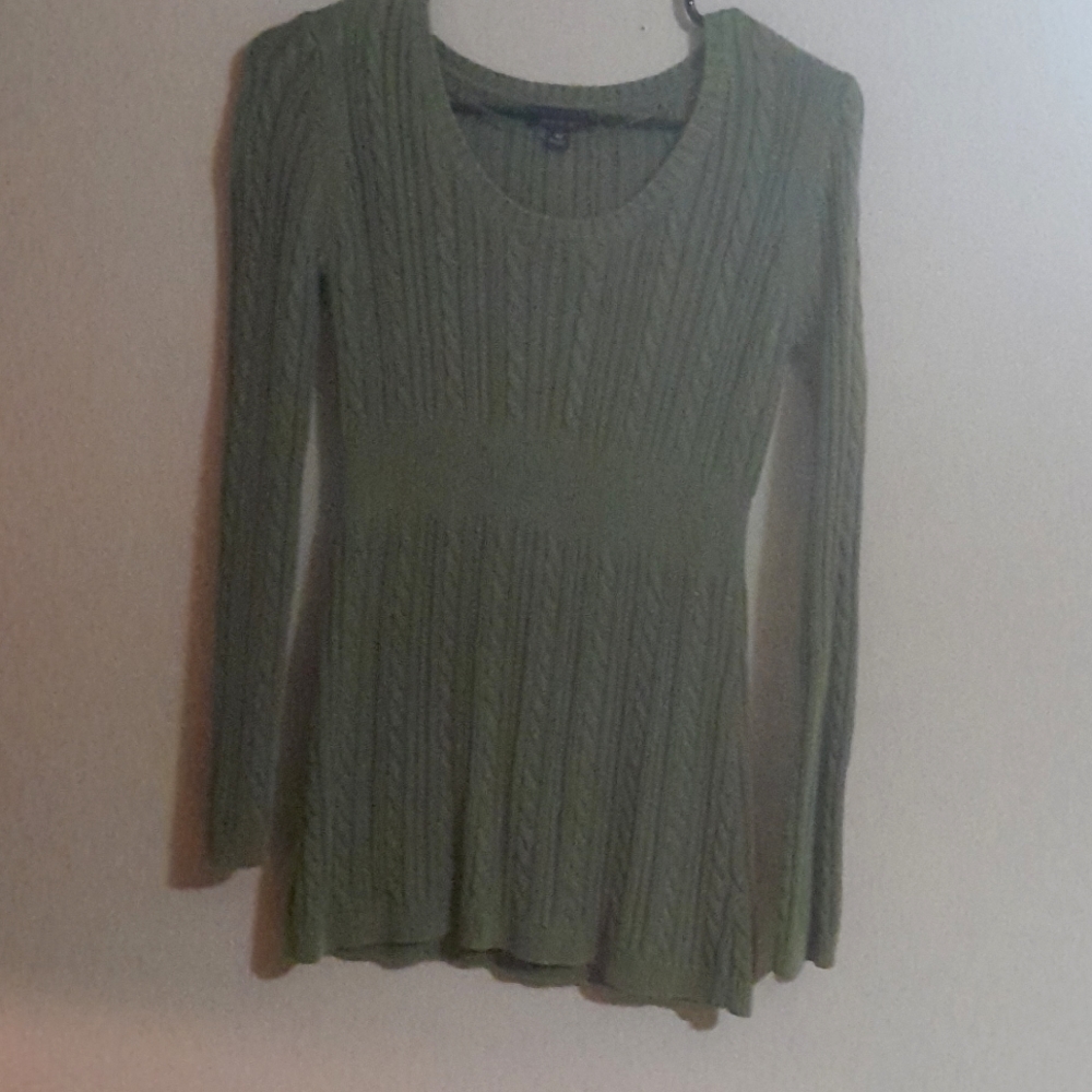 Women's Size XS Metrostyle sweater